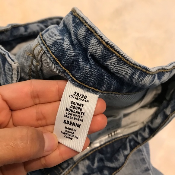 H&M ripped jeans - Picture 6 of 6